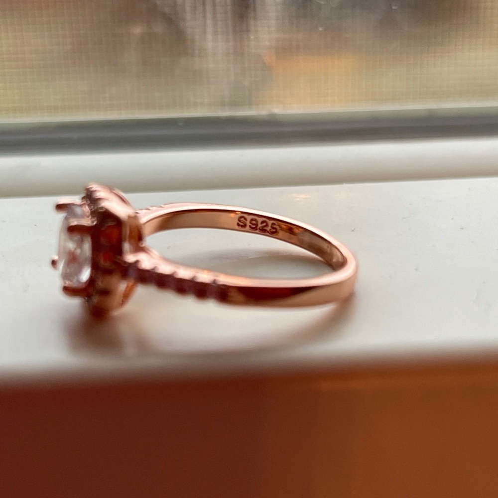 S925 Rings Rose gold Color Square Simple Ring - Picture 3 of 3
